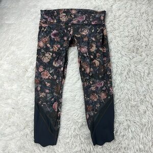 Lululemon Wunder Under Crop *Scallop 24" Frosted Rose Multi